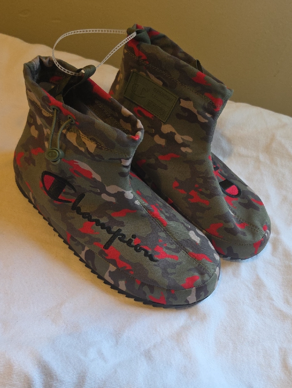 Men Champion Rally Drizzle slipper boots in an olive green camouflage color